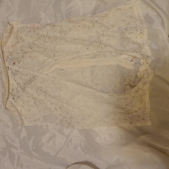 Top - Picture 2 of 2